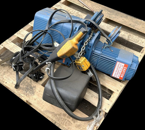 Demag 2200 LB Electric Chain Hoist Pendant Controlled DKUN 10-1000K V1 F4