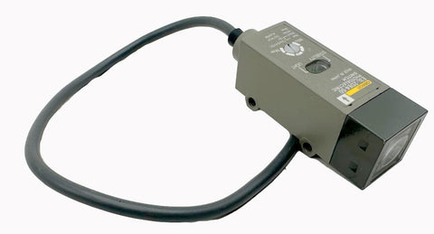 Omron E3l-2DE4-50 Photoelectric Switch 12to24VDC 0V