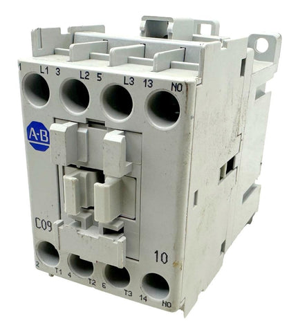 Allen-Bradley 100C09E*10 Contactor Relay Ser. A 600V AC