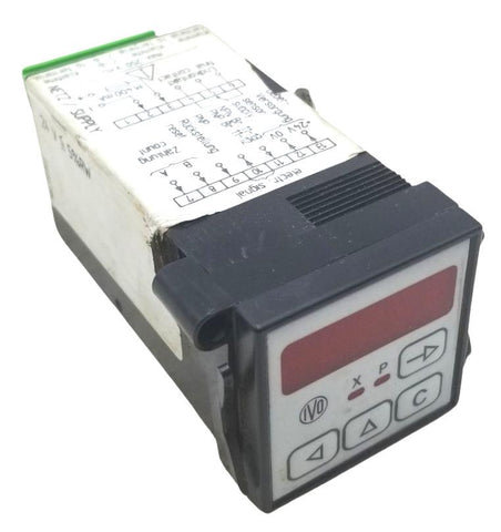 Baumer IVO NE210.023AXA1 Timer Counter 24VDC 7W 325703