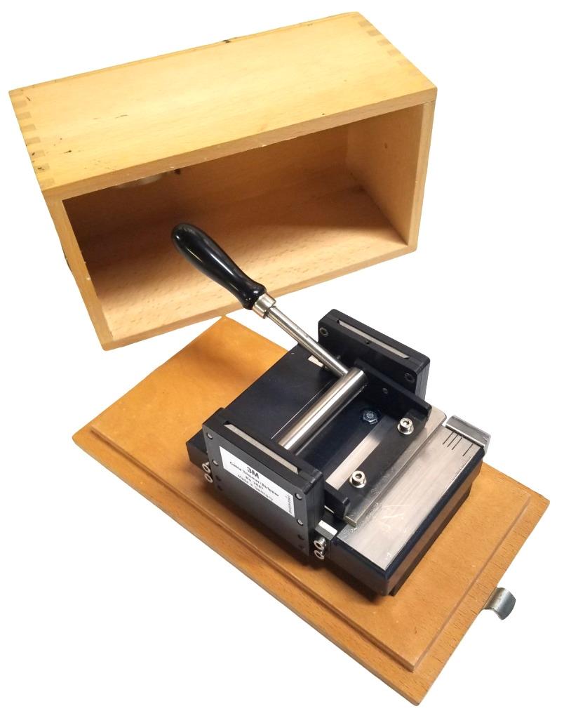 3M 3557 Cable Trimmer Stripper Notcher DV-6174-0154-7 W/ Wood Box