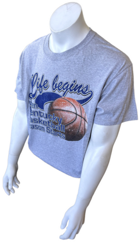 Fruit Of The Loom Men's Life Begins When Kentucky B-Ball Season Starts Shirt L