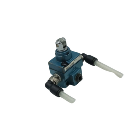 MAC 1111A-012 3 Way Solenoid Valve 1/8" NPTF Universal