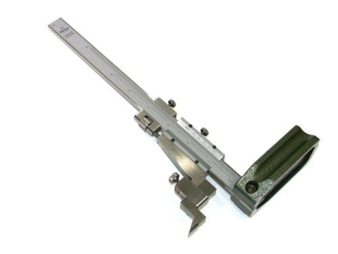MITUTOYO 0 TO 6" VERNIER HEIGHT GAGE WITH CARBIDE TIPPED SCRIBER 506-202