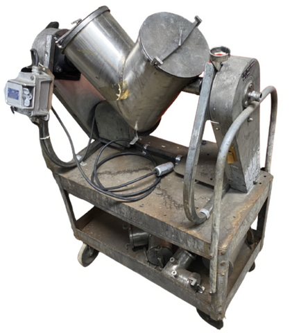 Patterson Kelley LB-4605 V Blender 8 QT Twin Shell 23.5 RPM w/ Spare Shells