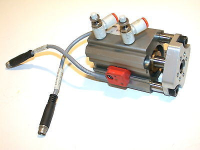 UP TO 4 PHD AIR CYLINDERS 3/8" STROKE W/ SENSORS CTS1U25X3/8-BB-1