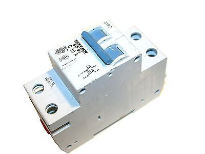 UP TO 2 SCHRACK 2 POLE 10 AMP SD-92 CIRCUIT BREAKERS DIN MOUNT G 10 A