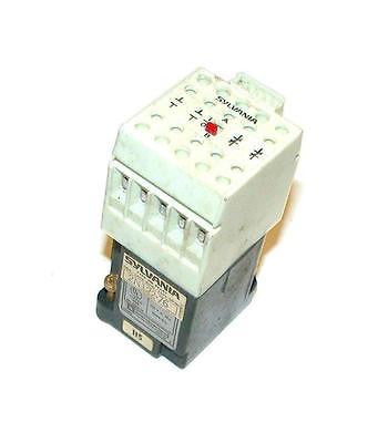 SYLVANIA CONTROL RELAY 110/120 VAC 10 AMP MODEL 2N122-76