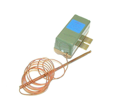 New Johnson Controls  T-5210-1114  Temperature Transmitter 0-100 Fahrenheit