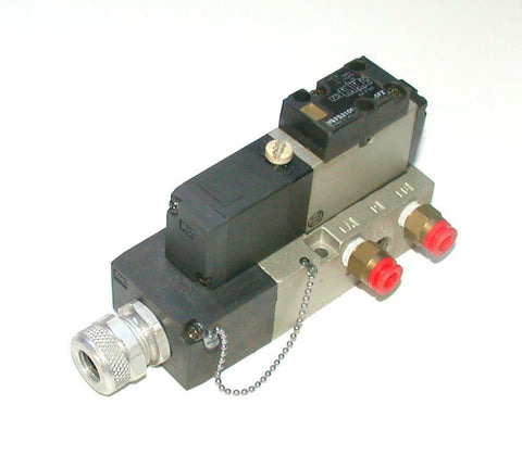 SMC  NVFS2100   SOLENOID VALVE W/MANIFOLD  21-26 VDC