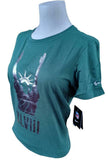 Nike Women's Super Bowl XLVIII Statue Of Liberty Touchdown Slim Fit Shirt Large
