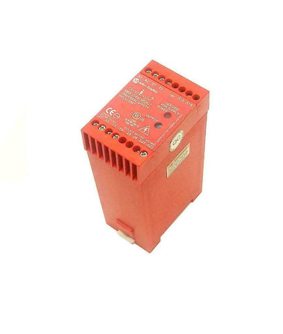 Allen Bradley  440R-F23027  MSR9T  Guardmaster Minotaur Safety Relay