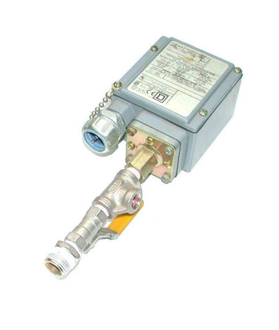 SQUARE D   9012GAW-5  PRESSURE SWITCH W/LOCK OUT BALL VALVE 1/4 NPT 150 PSI
