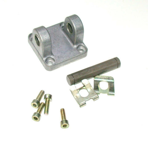 NEW FESTO   5154 SN-40  AIR CYLINDER SWIVEL FLANGE W/HARDWARE