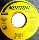 Norton 39C12-IVK Grinding Wheel 7 x 1/4 x 1-1/4 66252940111 D616170 3600 Max RPM