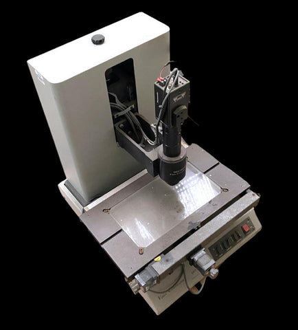 Deltronics DVC-120 Video Optical Comparator w/ Panasonic GP-KR222 Camera 120V