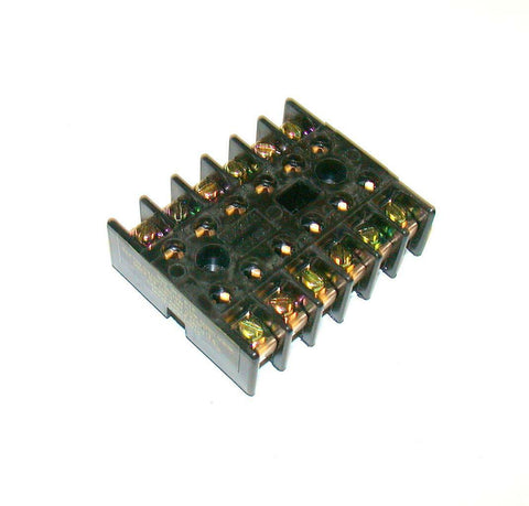 NEW STRUTHERS DUNN RELAY TERMINAL SOCKET MODEL 27390