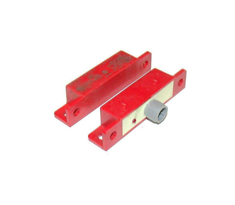 MICRO SWITCH   40FY26-33  41FY1  RED MAGNETIC PROXIMITY SWITCH  W/MAGNET