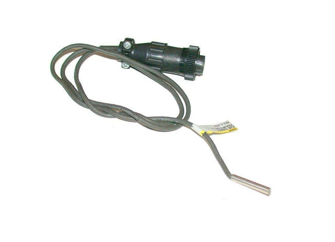 OMRON INDUCTIVE PROXIMITY SWITCH 12-24 VDC 100 mA  MODEL E2E-CR8C1