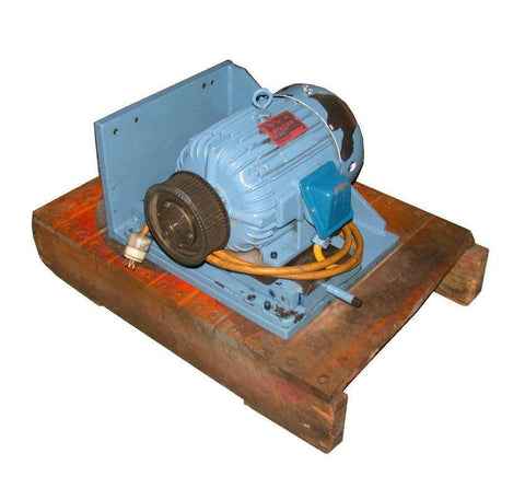 Delco  4G2054-2   3-Phase AC Motor W/Belt Tensioner Bracket 7.5 HP 460 VAC
