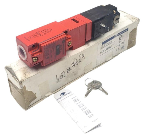 Telemecanique XCS-L565B2 Safety Interlock Limit Switch AC15 240V 3A XCS-L