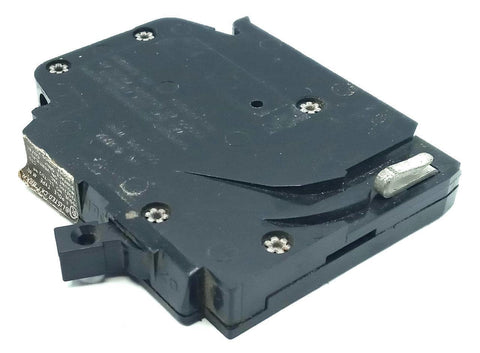 Crouse-Hinds MM115 1 Pole Circuit Breaker 15A 120/240VAC Vertical