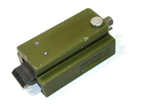 UP TO 4 KOPAL 10000 NEWTONS (2250 LBS) HORIZONTAL CLAMPS MODEL 09-070