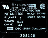 IDEC IZUMI 41-17007 CIRCUIT PROTECTOR 220 VAC @ 5 AMPS