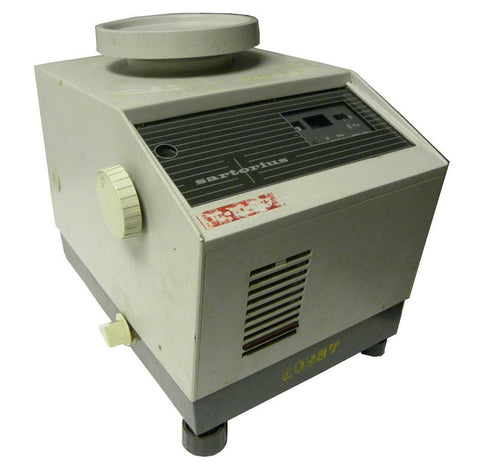 SARTORIUS-WERKE GMBH SCALE 0-3000 GRAMS MODEL 2253SO4OO - SOLD AS IS