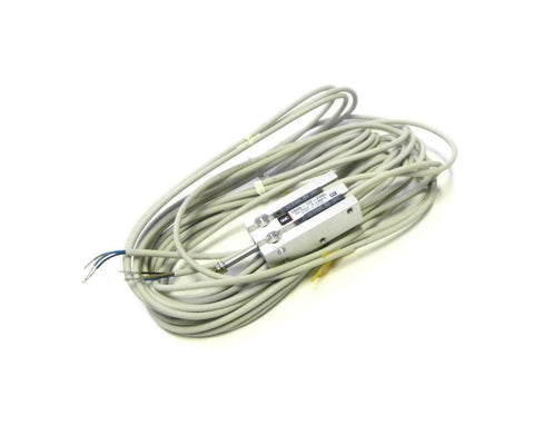 New SMC  CDU6-10T-F9NL  Pneumatic Actuator W/Sensors