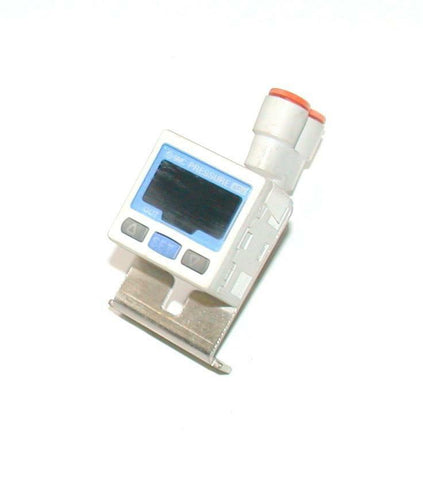 SMC   ZSE30-T1-65  VACUUM PRESSURE SWITCH W/Y-PNEUMATIC FITTING  12-24 VDC