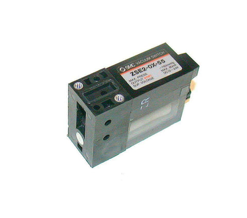 SMC ZSE2-0X-55  VACUUM SWITCH  12-24 VDC 80 mA
