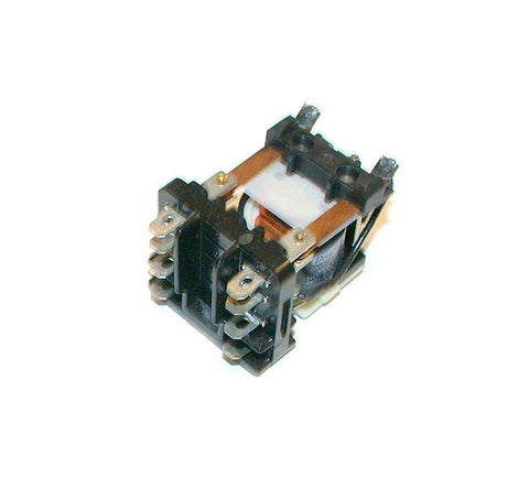 NEW DAYTON GENERAL PURPOSE RELAY 240 VAC 12 AMP  MODEL 5X819E  (2 AVAILABLE)