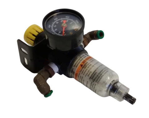 Speedaire 4Z030C Pneumatic Air Filter Regulator 1/4" NPT 150PSI 125°F Max