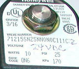 New Honeywell  Skinner  71215SN2SNN0N0C111  Solenoid Valve  24 VDC 1/4 NPT