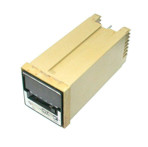 Barber Colman  AT-PLUS  587B-20016-020-3-00 Temperature Controller