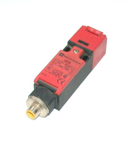TELEMECANIQUE  XCS-PA583  NTERLOCK SAFETY SWITCH 240 VAC 3 AMP (NO KEY)