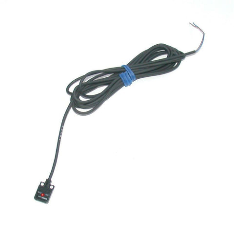 NEW OMRON   E3T-FT13   PHOTOELECTRIC SWITCH 12-24 VDC