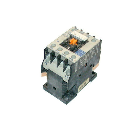 TELEMECANIQUE CONTROL RELAY 24 VDC 10 AMP MODEL CA4DN40  (6 AVAILABLE)