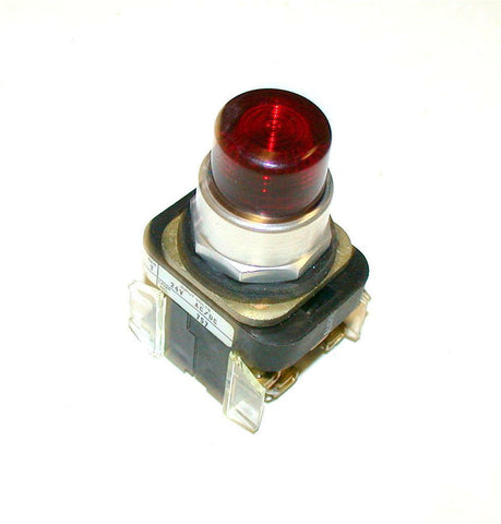 ALLEN BRADLEY 800T-QT24  ILLUMINATED RED PUSHBUTTON 1 N.O. 1 N.C.  (2 AVAILABLE)