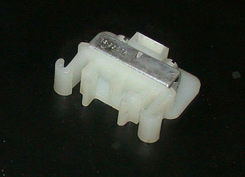 ALLEN BRADLEY TERMINAL BLOCK MODEL 1492 STYLE F  (200 AVAILABLE)
