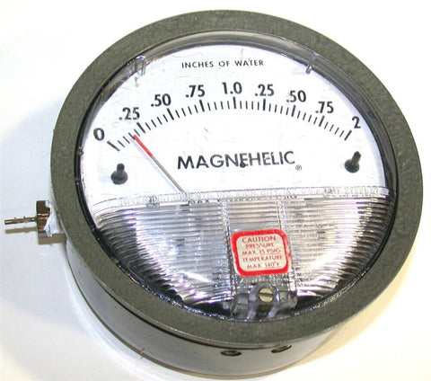 Dwyer Magnehelic 0 to 5 Differential Pressure Gage 2005C