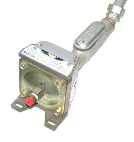 BARKSDALE CONTROLS   CD1H-H2SS   PRESSURE SWITCH 1/4 NPT