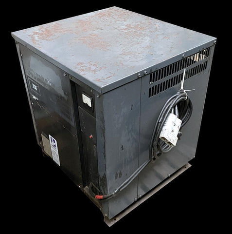 Model 18-725F3B-22 36V Electric Forklift Battery Charger 208/240/480V 725 AH