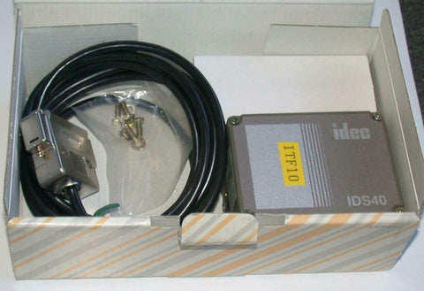 New IDEC Controls Datalogic  IDS40  Bar Code Scanner 4.75-12 VDC
