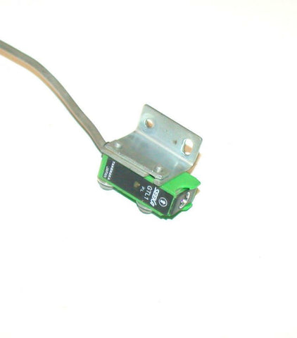 SEEKA  GTL1   PHOTOELECTRIC SENSOR SWITCH W/ANGLE BRACKET 12-24 VDC
