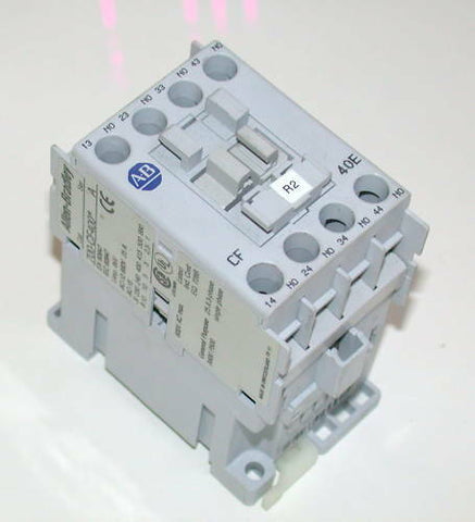 ALLEN-BRADLEY CONTROL RELAY MODEL #700-CF400