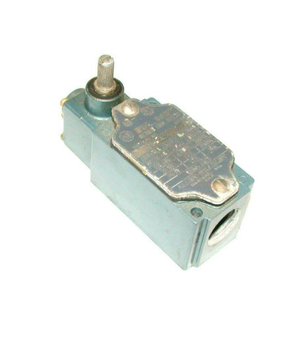 ALLEN BRADLEY  802T-A  OIL TIGHT LIMIT SWITCH 10 AMP SERIES D