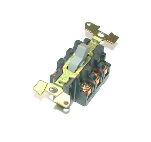 Square D  2510K0-2   GRAY MANUAL  MOTOR STARTER SWITCH 3-POLE 20 AMP 600 VAC