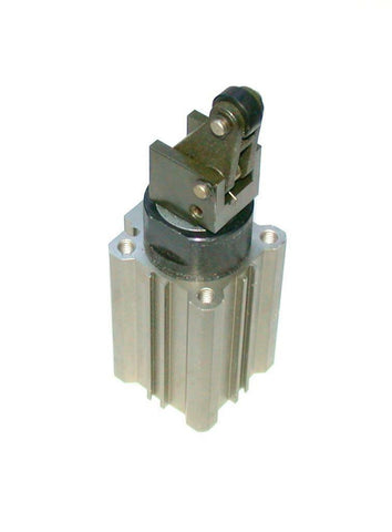 SMC  RSQA32-20DB  PNEUMATIC ROLLER PLUNGER AIR CYLINDER 1/8 NPT